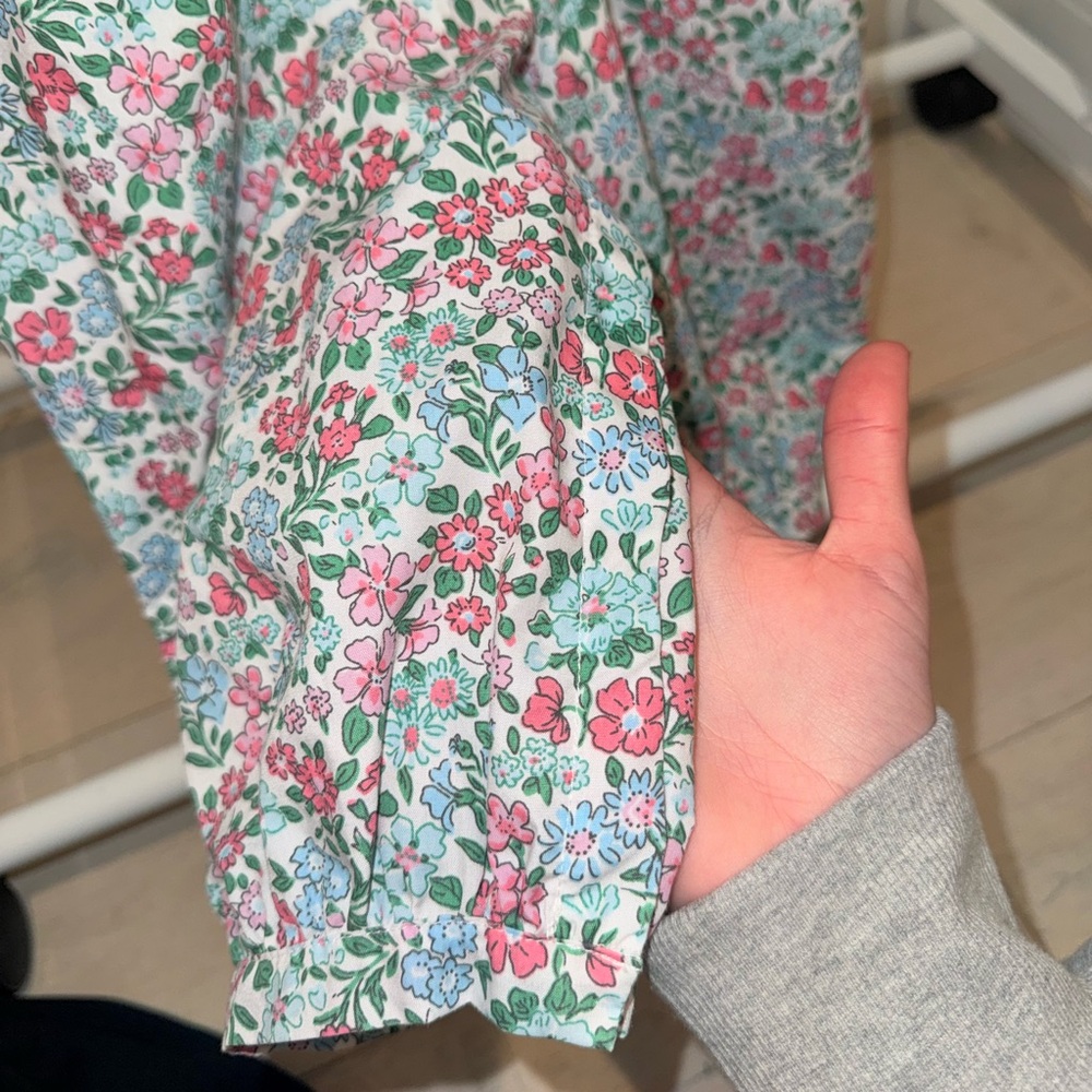 SOLD OUT LITTLE ENGLISH NWOT Canterbury Floral Birdie Romper 18M - Picture 7 of 7